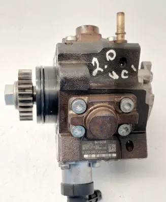 Nissan X-Trail T31 Fuel injection high pressure pump 0445010170 5328448 8200804288