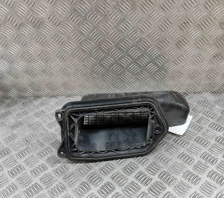 Audi RS6 C7 Air intake duct part 4G1819904A