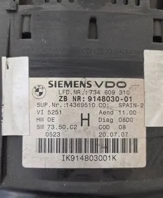 Speedometer (instrument cluster)