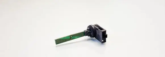 Volkswagen PASSAT B5 Interior temperature sensor 4B0820539 784300