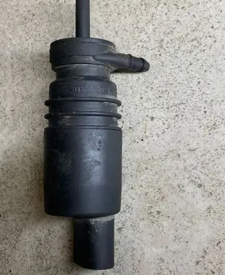 Volkswagen Phaeton Headlight washer pump 
