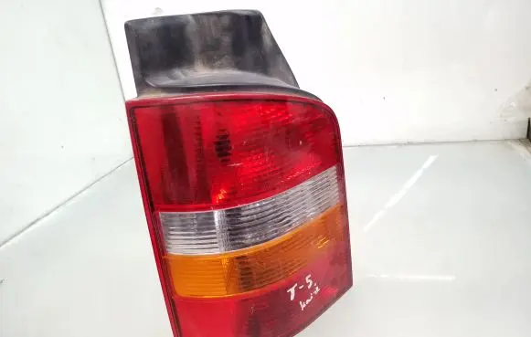 Volkswagen Transporter - Caravelle T5 Rear/tail lights 7H0945095G 7H0945257A
