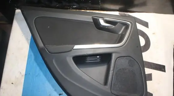 Volvo V60 Front door card panel trim 8635872 AP151