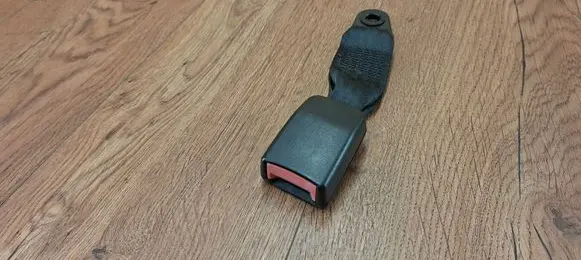 Ford Focus C-MAX Rear seatbelt buckle 3M51R60044