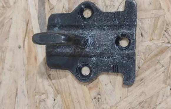 BMW 7 F01 F02 F03 F04 Loading door lock loop/hook striker 7199178
