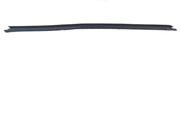 Ford Escort Front door glass trim molding 7400675