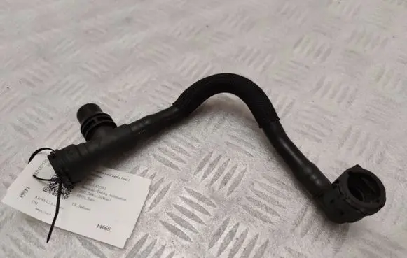 BMW 7 G11 G12 Engine coolant pipe/hose 8602612