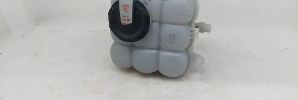 Audi Q8 Coolant expansion tank/reservoir 4M0121405AG 4M0121403G