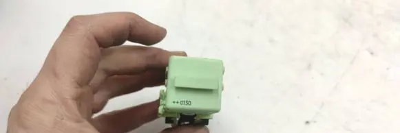 BMW 3 E46 Other relay 8373700