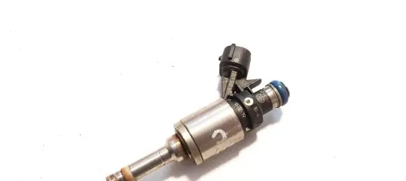 Nissan Juke I F15 Fuel injector 166001KC0A 0261500092