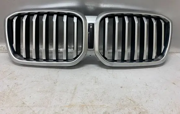 BMW X3 G01 Front grill 10627111