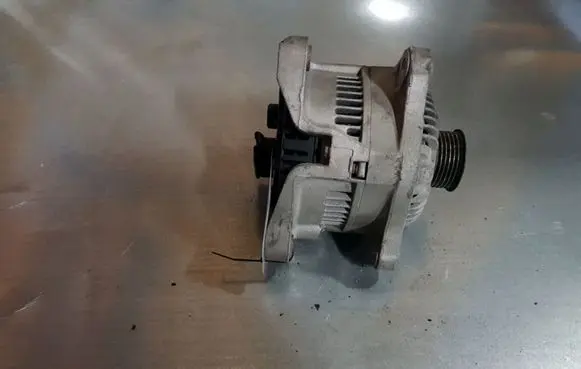 BMW 3 E46 Generator/alternator 0120488219