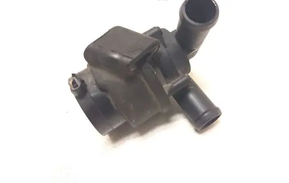 Volvo S60 Electric auxiliary coolant/water pump 31332380
