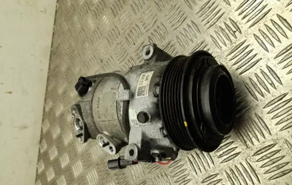 KIA Xceed Air conditioning (A/C) compressor (pump) 97701G4600