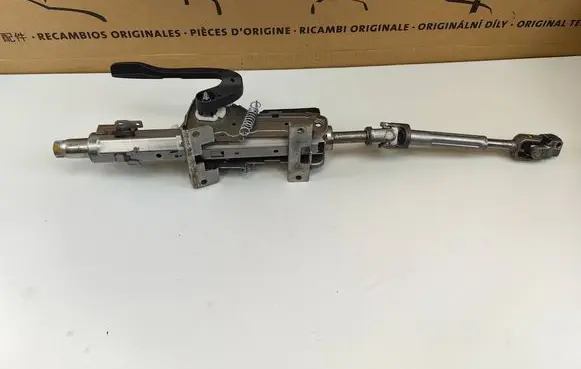 Volkswagen Golf VII Steering wheel axle 5Q1419502AP
