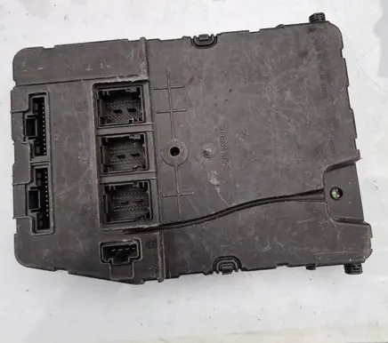 Renault Megane II Comfort/convenience module 8200433200 05327