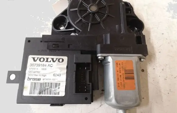 Volvo V50 Rear door window regulator motor 30739184AC 973628102