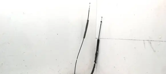 Nissan Pathfinder R51 Front door lock