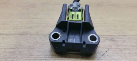 Lexus IS 220D-250-350 Airbag deployment crash/impact sensor 8917353040