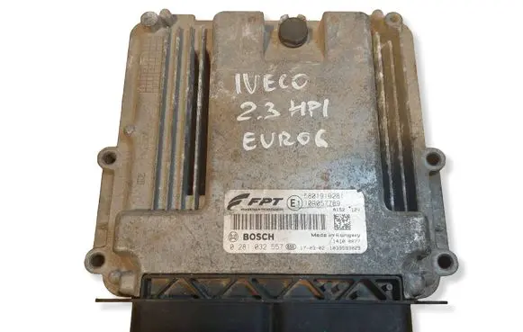 Iveco Daily 6th gen Engine control unit/module ECU 0281032557 5801919281