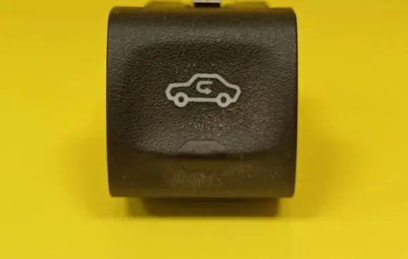 Opel Omega B1 Air circulation switch 90457319