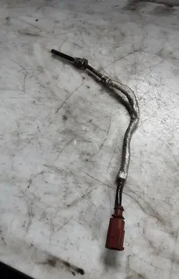 Audi Q7 4L Exhaust gas temperature sensor 05A906088