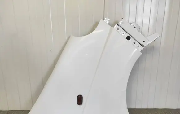 Opel Vivaro Fender 7782168020 4416489