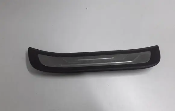 Rear sill trim cover