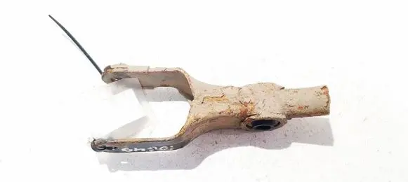 Fiat Ulysse Engine mount bracket
