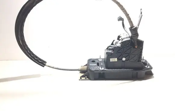 Volkswagen Tiguan Gear shifter/selector 5N1713025 10001912301