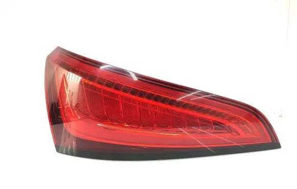 Audi Q5 SQ5 Rear/tail lights 8R0945093C AU416PAT2 21240101