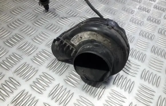 Opel Omega B2 Secondary air pump 0130007810