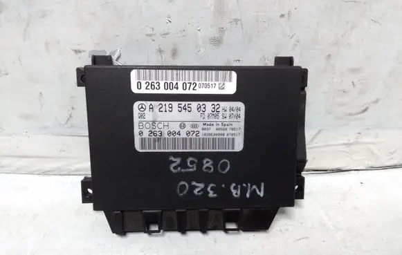 Mercedes-Benz CLS C219 Parking PDC control unit/module A2195450332 0263004072