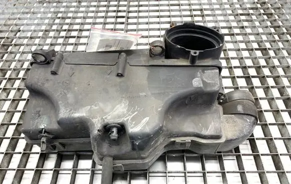Peugeot Partner Air filter box 9663365980
