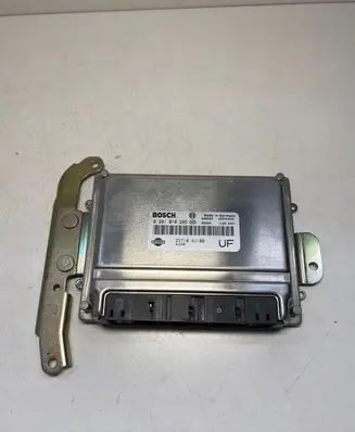 Nissan Almera Tino Engine control unit/module 237104U100 28SA4560 0281010265