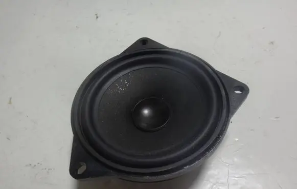 BMW 5 GT F07 Front door speaker 9133409