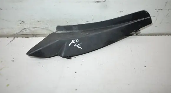 Mazda 3 II Windshield trim BHN951PC1