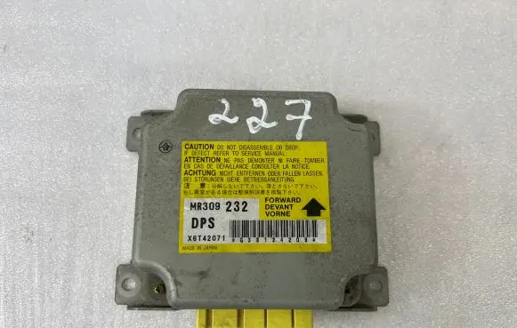 Mitsubishi Galant Airbag control unit/module MR309232