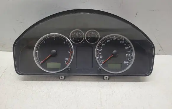 Volkswagen Sharan Speedometer (instrument cluster) 7M3920800K