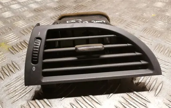 BMW 6 E63 E64 Dashboard air vent grill cover trim 7009271 6924279