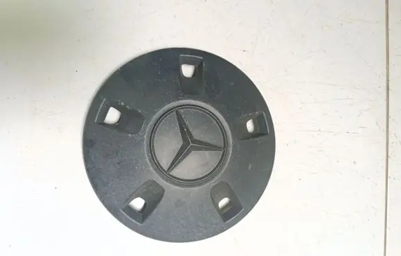 Mercedes-Benz Vito Viano W447 R14 wheel hub/cap/trim A4474011600