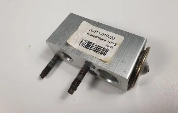 Citroen C4 II Picasso Air conditioning (A/C) expansion valve 