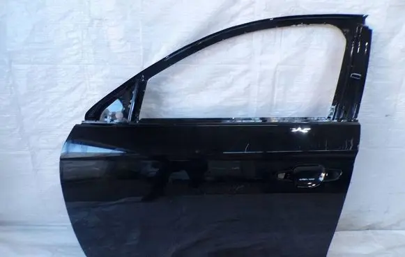 Opel Corsa F Front door