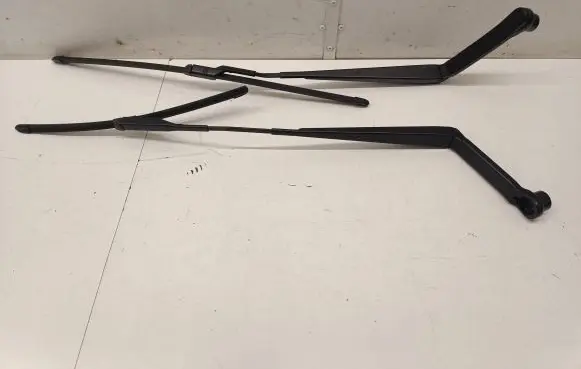 Subaru Forester SK Windshield/front glass wiper blade 