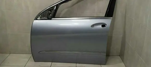 Mercedes-Benz R W251 Front door A2517200105 A2517200505