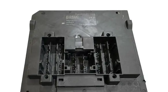 Skoda Superb B8 (3V) Comfort/convenience module 5Q0937084AS BCMPQ37H 5WK50913