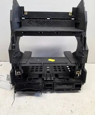 Audi A4 S4 B6 8E 8H Radio/GPS head unit trim 8E0858005B