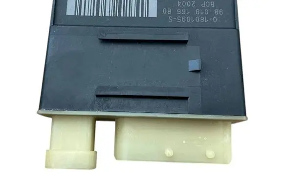 Coolant fan relay