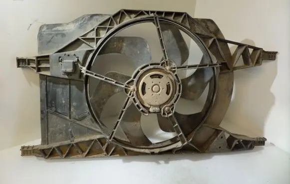 Renault Laguna II Fan set 1831068000