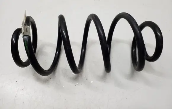 Jeep Wrangler Rear coil spring 68253589AA